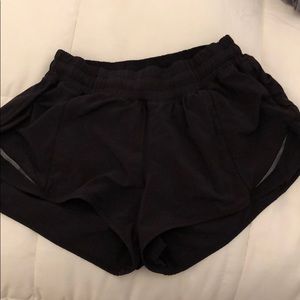 Lululemon hotty hot shorts